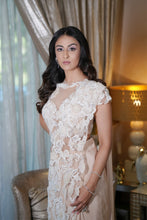 Load image into Gallery viewer, 3d Flower Sari