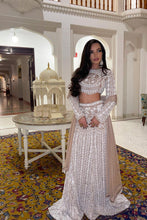 Load image into Gallery viewer, Girlfriends