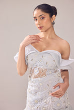 Load image into Gallery viewer, Beryl Gown