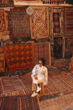 Load image into Gallery viewer, The Water Lily Concept Look