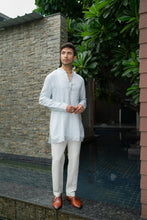 Load image into Gallery viewer, Arctic Bloom Kurta Set