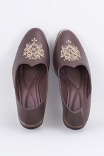 Load image into Gallery viewer, Bon Bon Crwon Leather Loafers