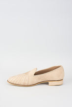 Load image into Gallery viewer, Blush Vector Loafers