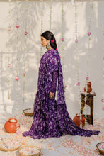 Load image into Gallery viewer, Purple Printed Embroidered Saree Set