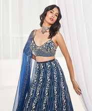 Load image into Gallery viewer, TEAL BLUE BRIDAL SET