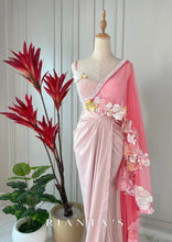 Load image into Gallery viewer, Tulip drape set