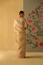 Load image into Gallery viewer, SARAA Saree & Blouse