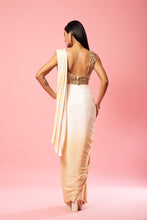 Load image into Gallery viewer, Ivory and golden ombre saree