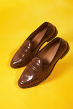 Load image into Gallery viewer, Brown Loafer