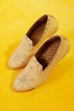 Load image into Gallery viewer, Natural Tone Mirror Embroidered Loafer