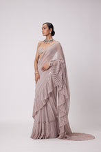 Load image into Gallery viewer, ASH PINK FRILL SAREE SET