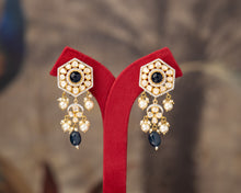 Load image into Gallery viewer, UZMA