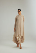 Load image into Gallery viewer, Light Beige pearl Kurta Set
