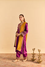 Load image into Gallery viewer, Aynaz - Deep Purple Kurta with Salwar