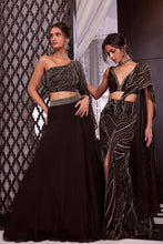 Load image into Gallery viewer, BLACK ONE-SHOULDER BLOUSE WITH SKIRT