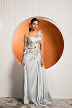 Load image into Gallery viewer, LILY GOWN