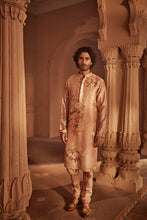 Load image into Gallery viewer, ABEER KURTA SET
