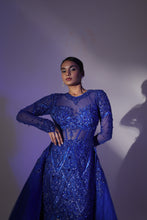 Load image into Gallery viewer, Blue embroidered gown set