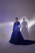 Load image into Gallery viewer, Blue embroidered gown set