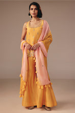 Load image into Gallery viewer, YELLOW KURTA PANT SET