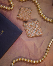 Load image into Gallery viewer, Leaf Metal Kalgi