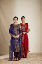 Load image into Gallery viewer, PURPLE FLORAL KURTA SET