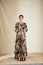 Load image into Gallery viewer, BLACK FLORAL JUMPSUIT SET