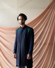 Load image into Gallery viewer, Midnight blue and teal Colorblock
Contemporary Jacket