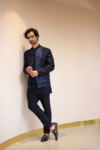 Load image into Gallery viewer, The Ombré Mojo Short Jacket