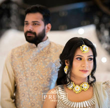 Load image into Gallery viewer, Yellow Floral Jewellery Set (Wbte3Ch-04)