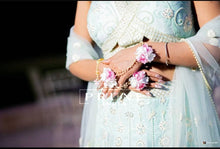 Load image into Gallery viewer, Pink Floral Jewellery Set (Sstja-03)