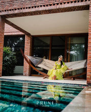 Load image into Gallery viewer, Ivory Floral Jewellery Set (Ssmpjrh-03)