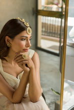 Load image into Gallery viewer, Swarovski Crystal Stud Earrings