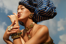 Load image into Gallery viewer, Antique Green Gold Bangle