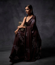 Load image into Gallery viewer, Wine Sequin Saree