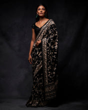 Load image into Gallery viewer, Black Ivory Saree
