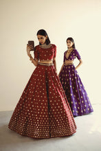 Load image into Gallery viewer, Brick Red Flower Gradatio Skirt Top Set