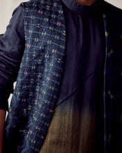 Load image into Gallery viewer, Montage