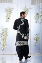 Load image into Gallery viewer, Black & White Sherwani Set