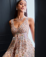 Load image into Gallery viewer, Three-Dimensional Floral Sharara Set