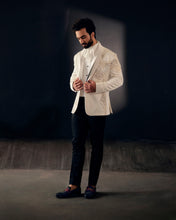 Load image into Gallery viewer, Symphony Tux