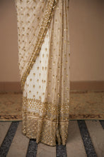 Load image into Gallery viewer, OFF WHITE BOOTI SAREE SET