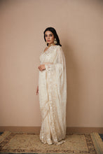 Load image into Gallery viewer, WHITE NET THREADWORK SAREE SET