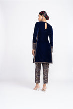 Load image into Gallery viewer, Navy Blue Velvet Kurta Set