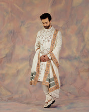 Load image into Gallery viewer, White Stole