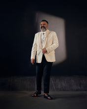 Load image into Gallery viewer, crème de la crème tux