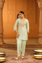 Load image into Gallery viewer, Short kurta with salwar
