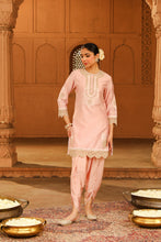 Load image into Gallery viewer, Short kurta with dhoti

