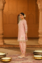 Load image into Gallery viewer, Short kurta with dhoti

