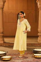 Load image into Gallery viewer, A-line chauga with salwar
